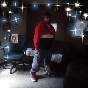 Meet your Posher, Max